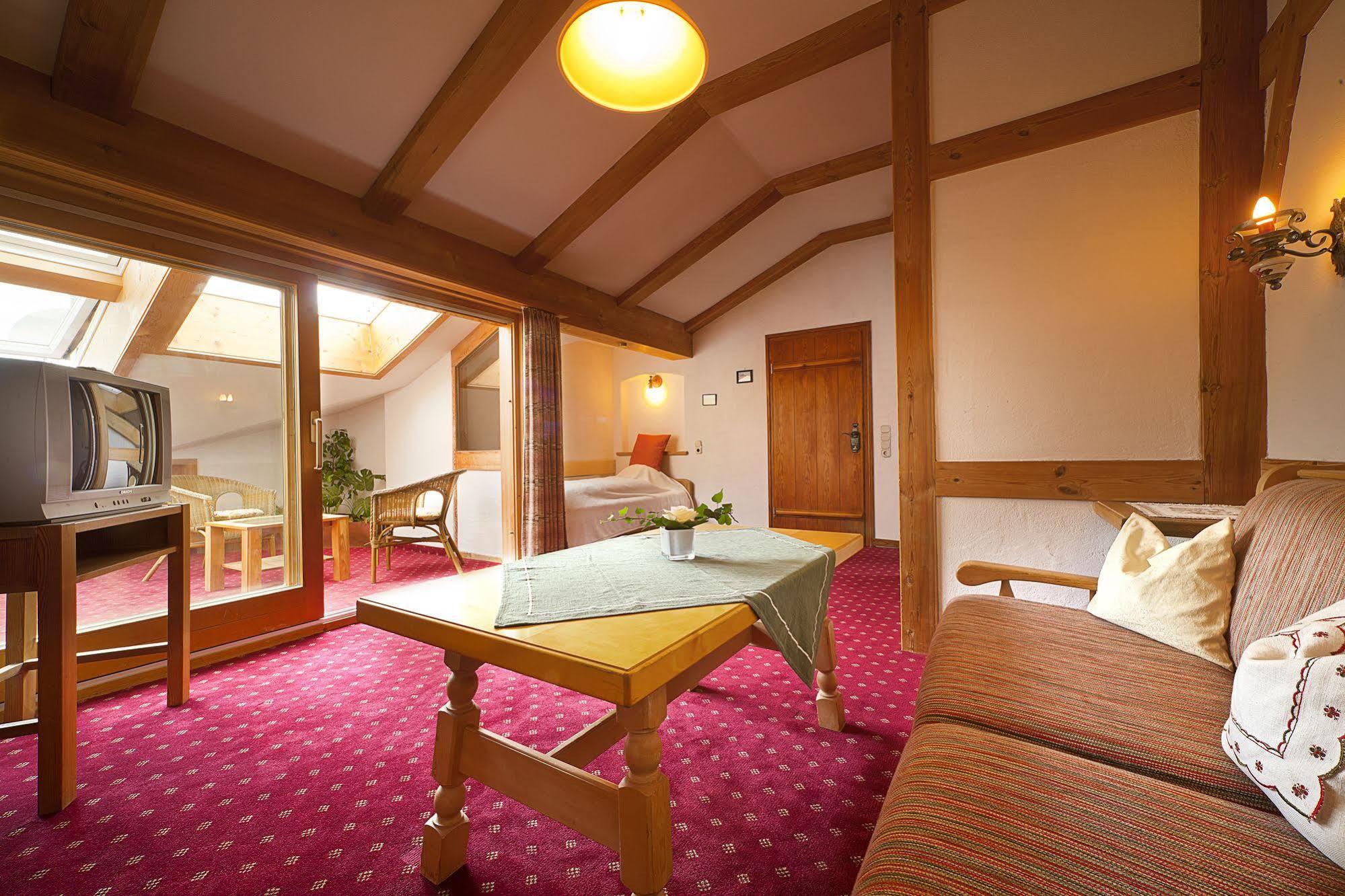 Landhotel Huberhof Schwangau Esterno foto